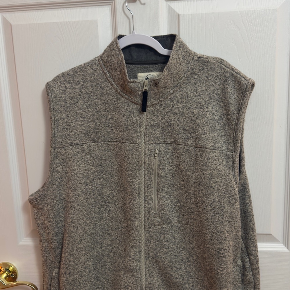 Wrangler Heather Gray Fleece Vest